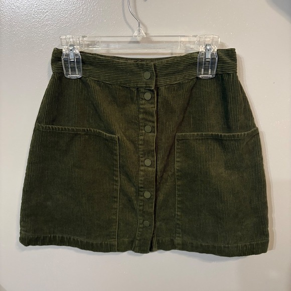 Truth by Republic Olive Green Corduroy Skirt Button Front Pockets (Women's 6) - Picture 1 of 6